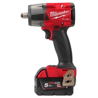 Avvitatore ad impulsi a batteria ½˝ quadro