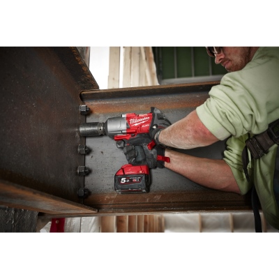 Avvitatore ad impulsi a batteria ½˝ quadro_5