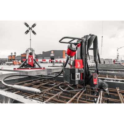 Rucksack-Betonverdichter MX FUEL™, Milwaukee_5