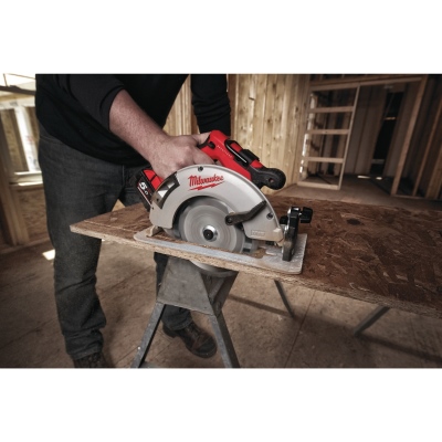 M18™ Bürstenlose Akku-Handkreissäge M18BLCS66-0X_4
