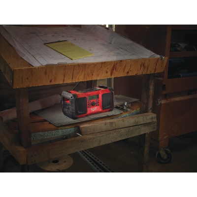 Radio secteur/à accu, Milwaukee_5