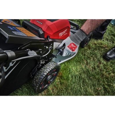 	
M18 FUEL™ Akku-Rasenmäher 46 cm M18F2LM46-802_4
