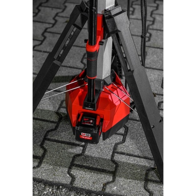 Projecteur trépied à accu, Milwaukee_4