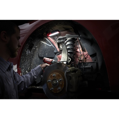 Lampe de poche USB, Milwaukee_1