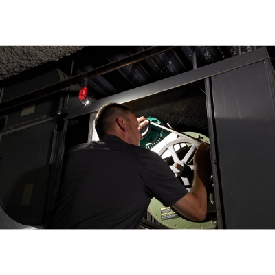 Lampe de poche USB à accu, Milwaukee_1