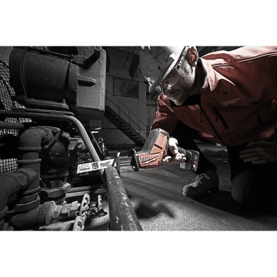 Scie sabre à accu, Milwaukee_2