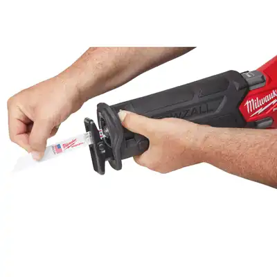 M18 FUEL™ Scie sabre SAWZALL™ONE-KEY™_4