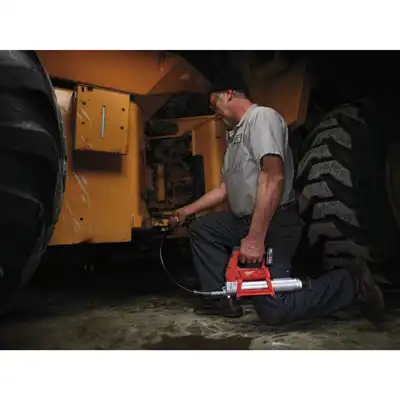 M12™ Pompe à graisse_6