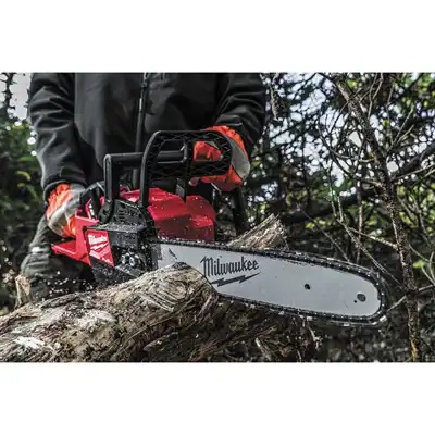 M18 FUEL™ Akku-Kettensäge 35-cm Schwert_1
