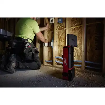 M12™ PACKOUT™ Akku-Leuchte 1400 Lumen, Milwaukee_1