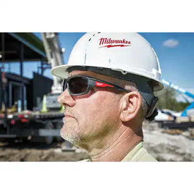 Lunettes de protection, Milwaukee_4