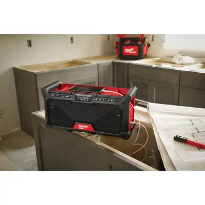 Radio secteur/à accu, Milwaukee_3